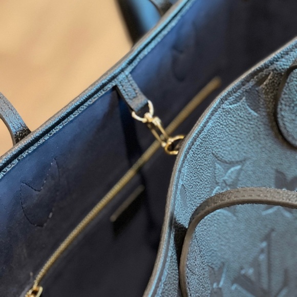 Brand New Louis Vuitton Neverfull MM Empreinte - Picture 9 of 15